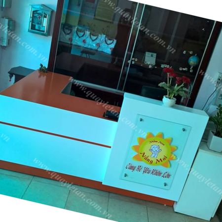 Quầy Lễ Tân Lệch Sơn QLTL S06